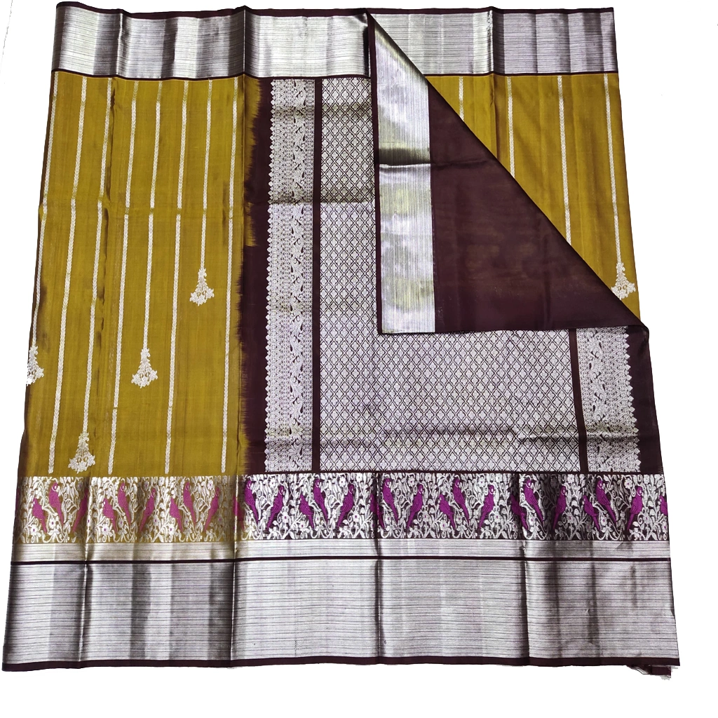 Handwoven Venkatagiri Pure Pattu Saree
(Handloom & Silk mark Certified)