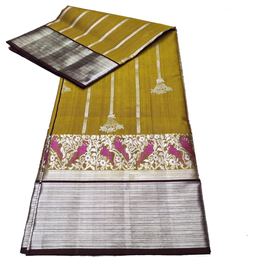 Handwoven Venkatagiri Pure Pattu Saree
(Handloom & Silk mark Certified)