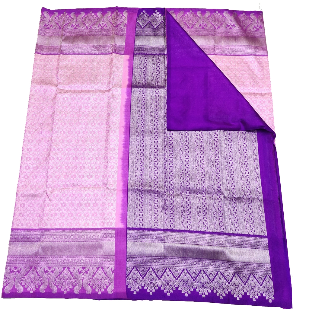 Handwoven Venkatagiri Pure Pattu Saree
(Handloom & Silk mark Certified)