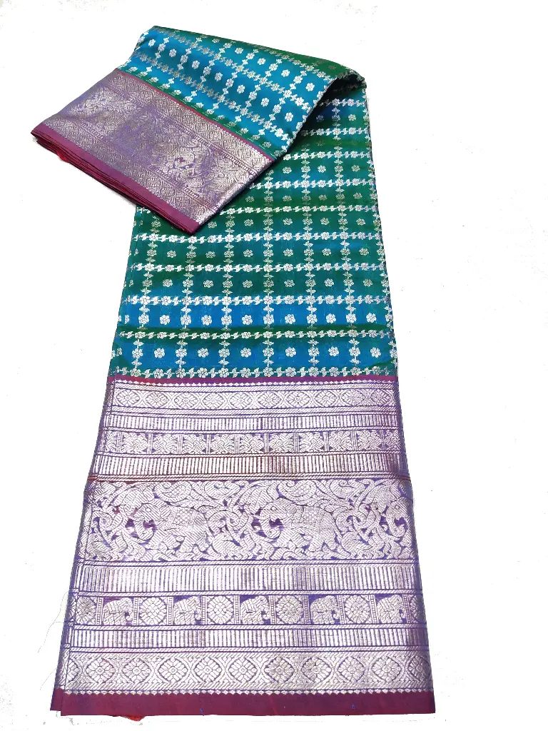 Handwoven Venkatagiri Pure Pattu Saree
(Handloom & Silk mark Certified)