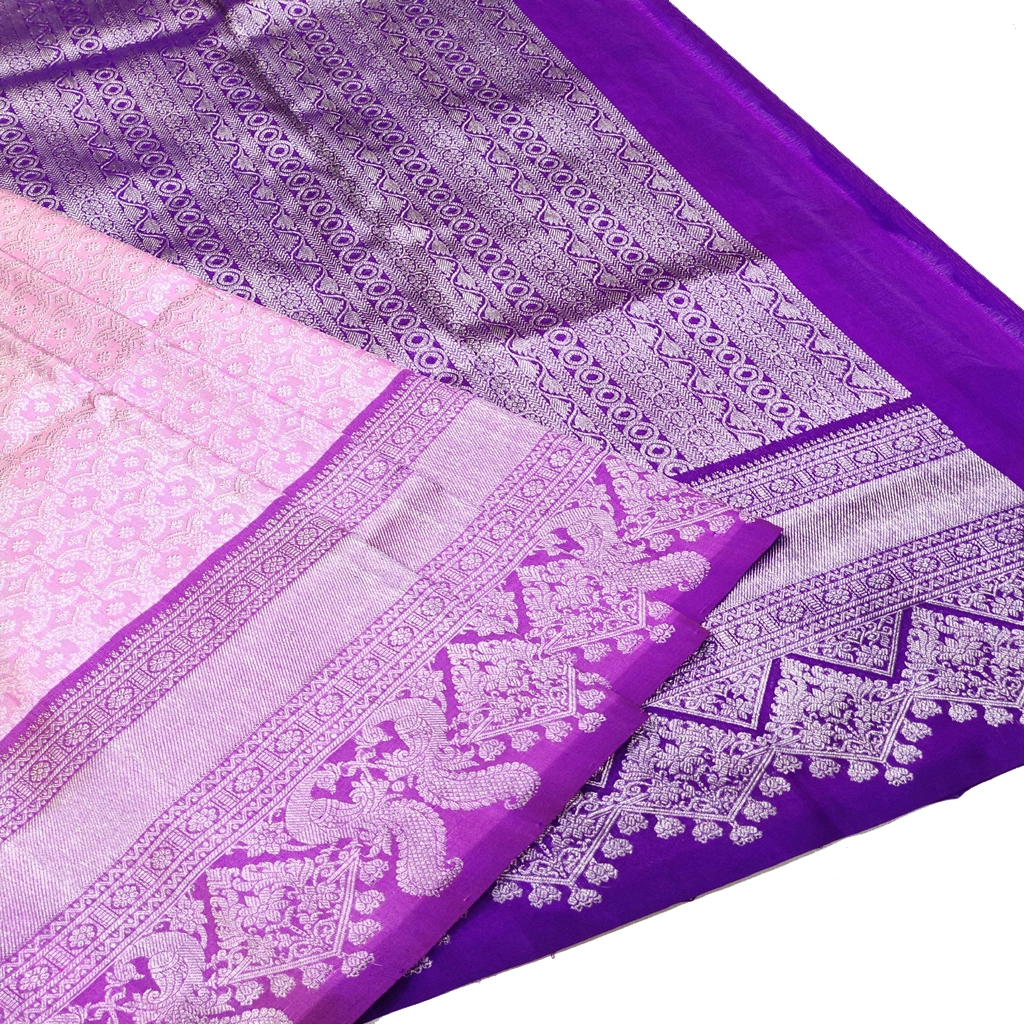 Handwoven Venkatagiri Pure Pattu Saree
(Handloom & Silk mark Certified)
