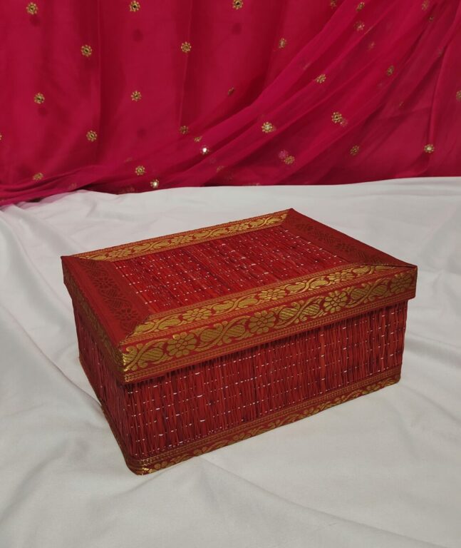 [HMRGR10X7X4] Traditional Handmade Gifts