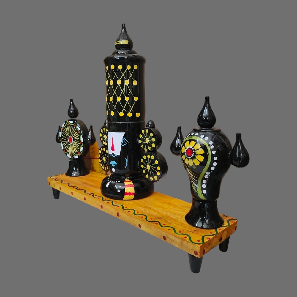 [WCEKBVR] Etikoppaka Home Decor Wooden Crafted Balaji Shanka Chakra