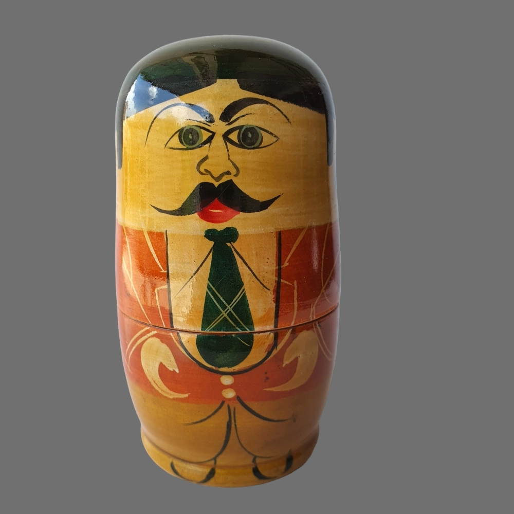 [WCEK5SETSM] Etikoppaka Wooden Crafted Man 5 Nested Doll Set
