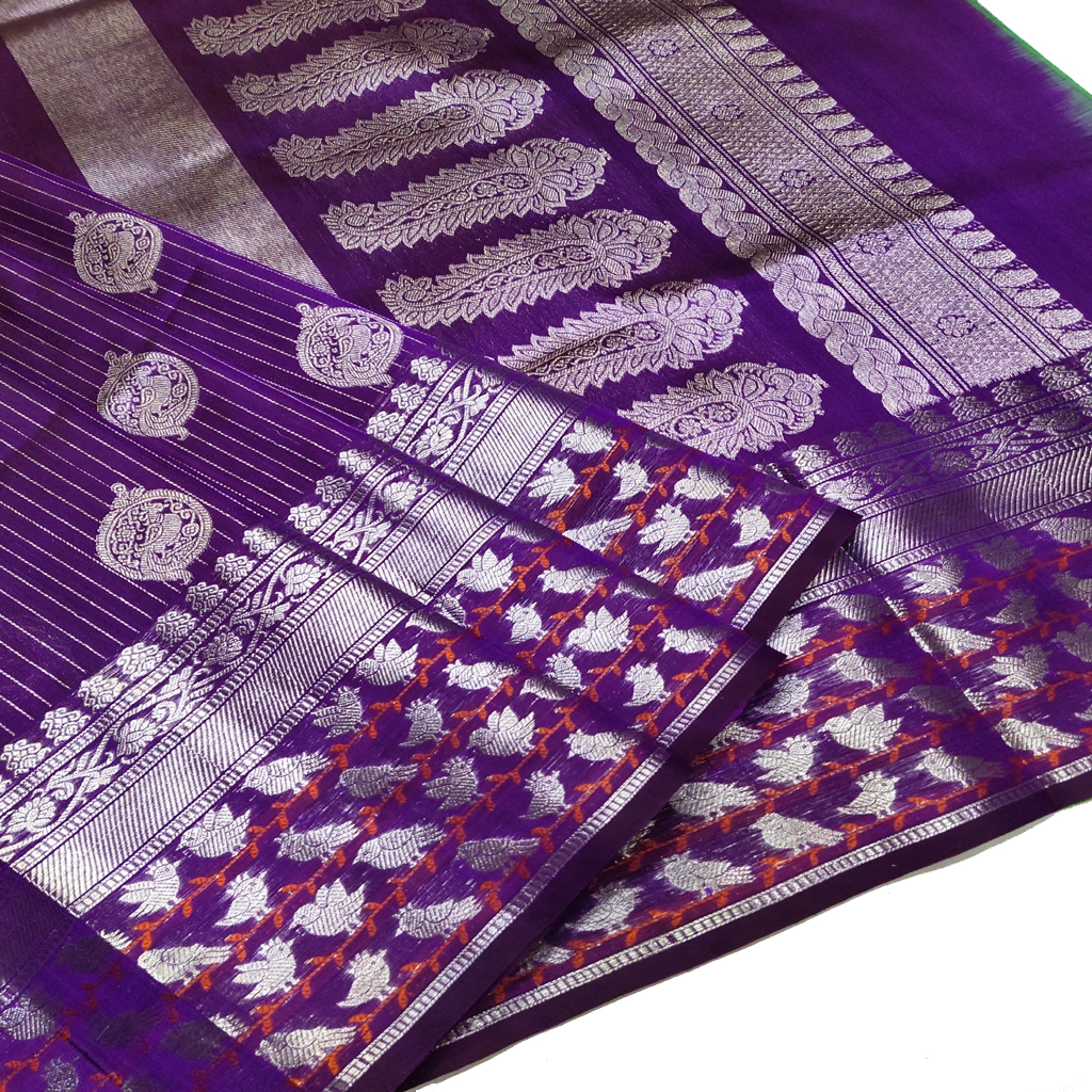 [VGSSVSA] Handwoven Venkatagiri Pure Pattu Saree
(Handloom & Silk mark Certified)