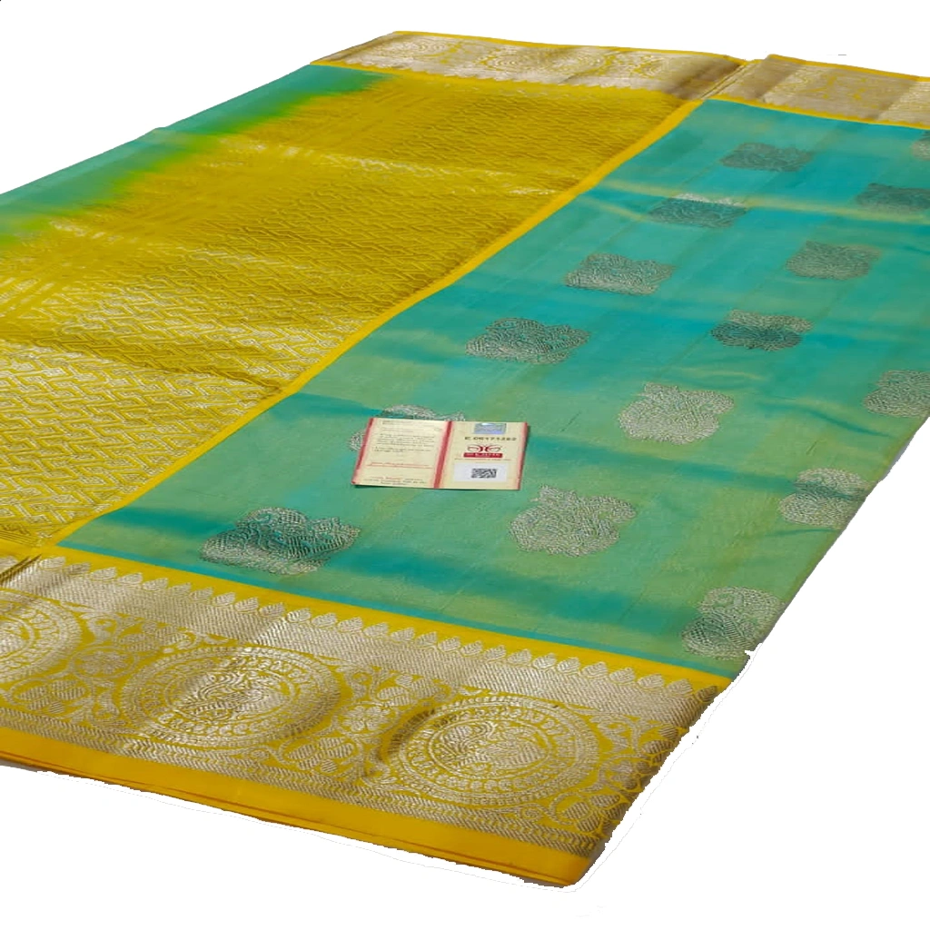 [VGSSGYX] Handwoven Venkatagiri Pure Pattu Saree
(Handloom & Silk mark Certified)