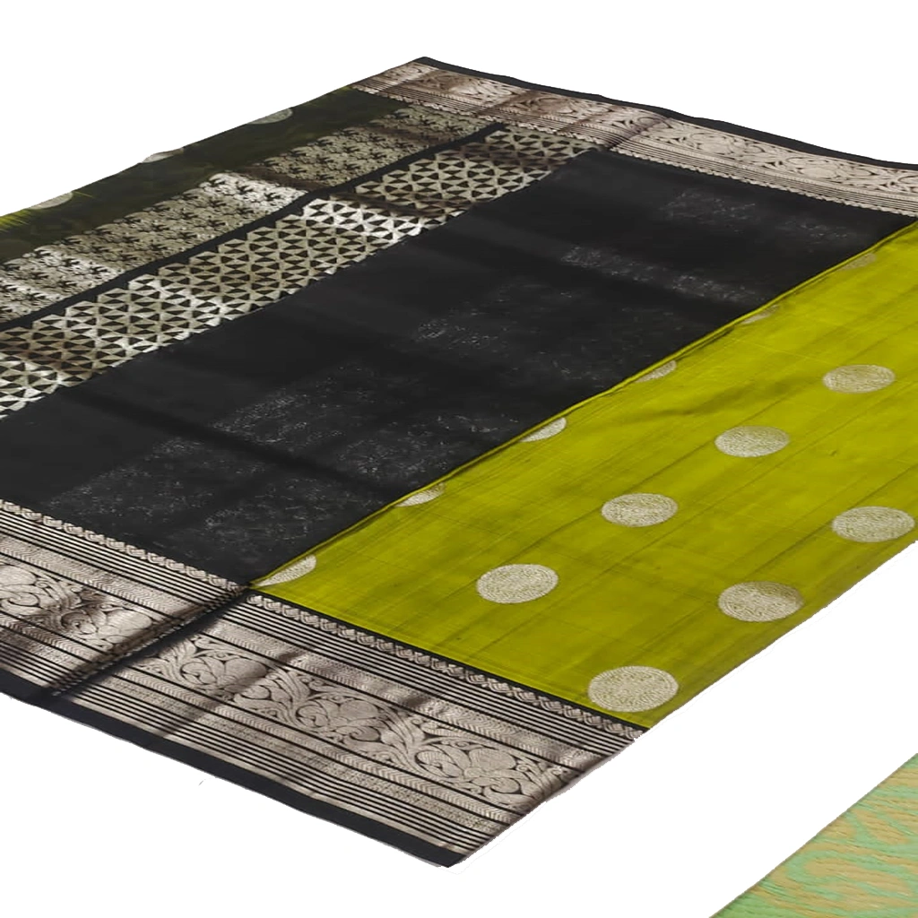 [VGSSGBO] Handwoven Venkatagiri Pure Pattu Saree
(Handloom & Silk mark Certified)